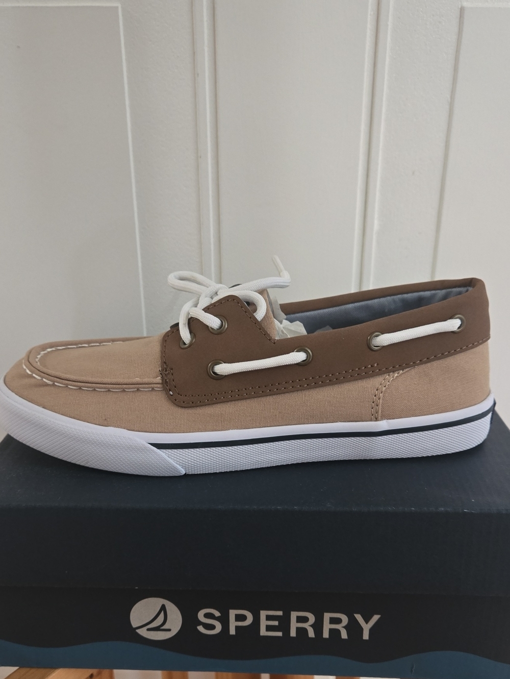 Sperry Boys’s Beige and Brown Canvas Boat Shoe with White Laces